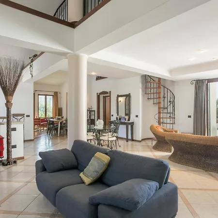 Olimpia House Prázdninový dům