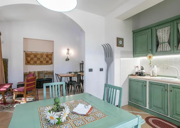 Olimpia House Semesterbostad